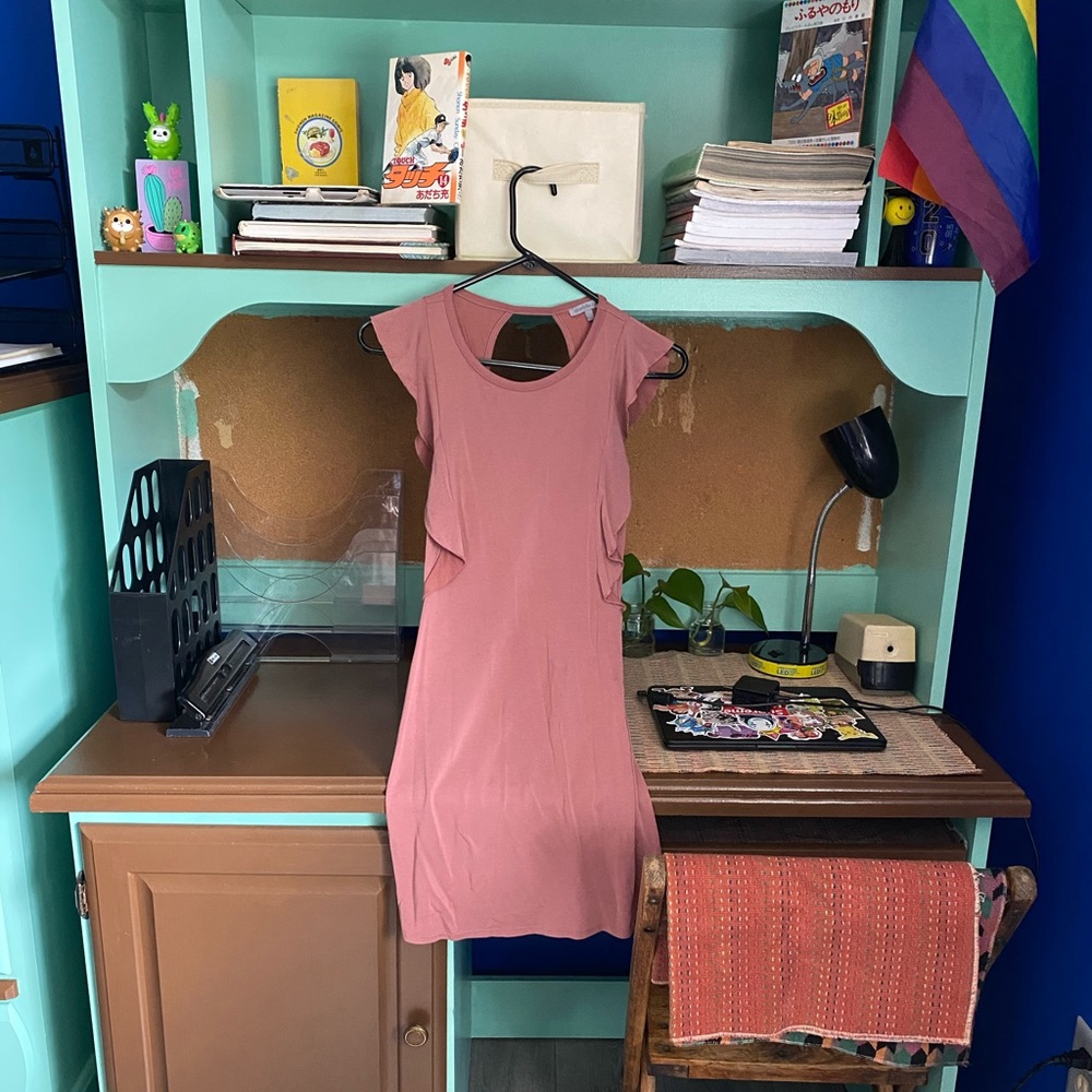 Tight Semi-Formal Pink Dress